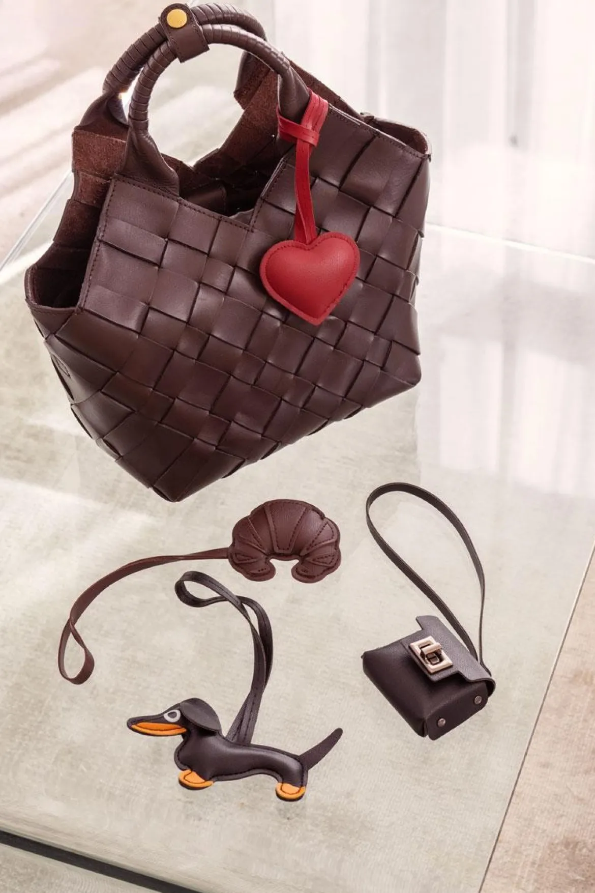 Bag charm Croissant 6,5 cm